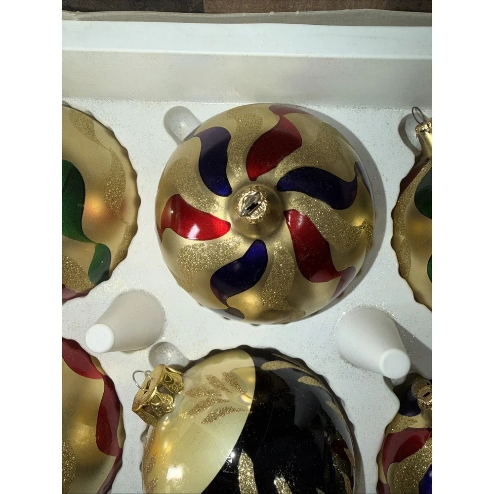 Vintage Italian Glass Christmas 5 Ornaments Bon Marche Gold Glitter 1 Leaf Black